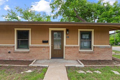 701 E 46th St, Austin, TX, 78751-3312 | Card Image