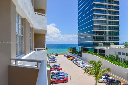 4l-1980 S Ocean Dr, Hallandale Beach, FL, 33009-5949 | Card Image