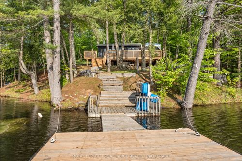 55 Oak Shores Cres, Tichborne, ON, K0H2V0 | Card Image