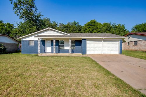 4612 Rickee Dr, Fort Worth, TX, 76115-3646 | Card Image
