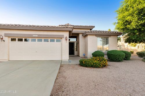 4527 E Sycamore Ct, Gilbert, AZ, 85298-8304 | Card Image