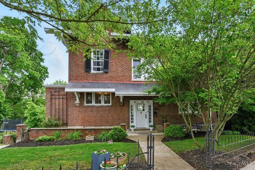 5699 Belmont Ave, Cincinnati, OH, 45224-3129 | Card Image