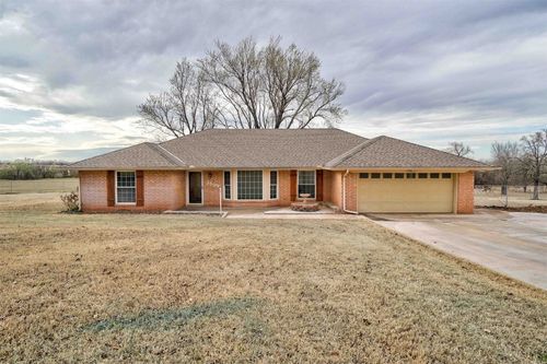 2909 Blue Spruce Road, Edmond, OK, 73025 | Card Image