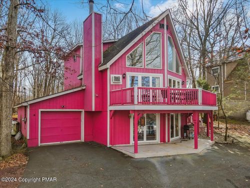 139 Northwood Road, Bushkill, PA, 18324 | Card Image