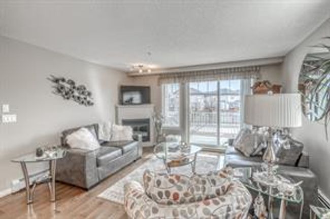 212 - 406 Cranberry Pk Se, Condo with 2 bedrooms, 2 bathrooms and 1 parking in Calgary AB | Image 12