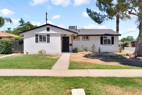 2845 E Swift Avenue, Fresno, CA, 93726 | Card Image