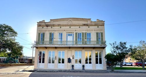 126 S Commerce Street, Natchez, MS, 39120 | Card Image