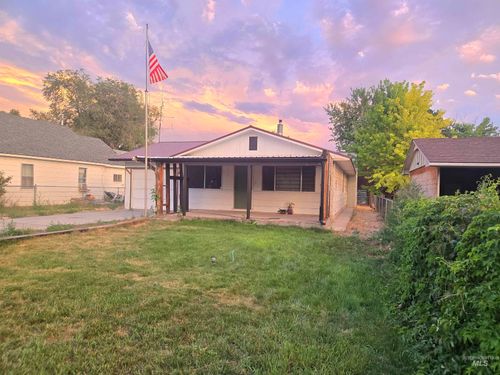321 W Avenue E, Jerome, ID, 83338-3012 | Card Image