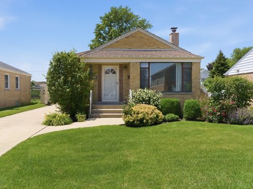 7648 N Osceola Avenue, Niles, IL, 60714 | Card Image
