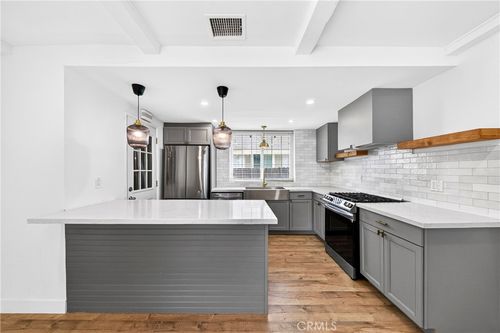 2571 Wilshire Ave, La Habra, CA, 90631-5851 | Card Image