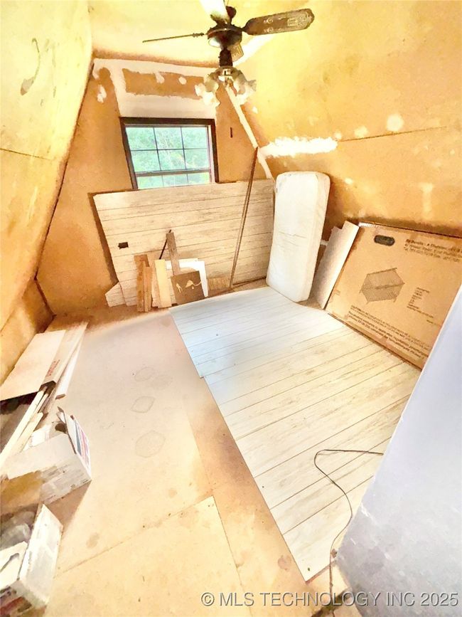 30813 W Beaver Mt Rd, House other with 3 bedrooms, 1 bathrooms and null parking in Stigler OK | Image 16