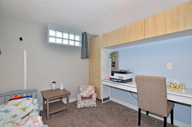 4004 3 Ave Sw, House detached with 4 bedrooms, 2 bathrooms and 1 parking in Calgary AB | Image 17