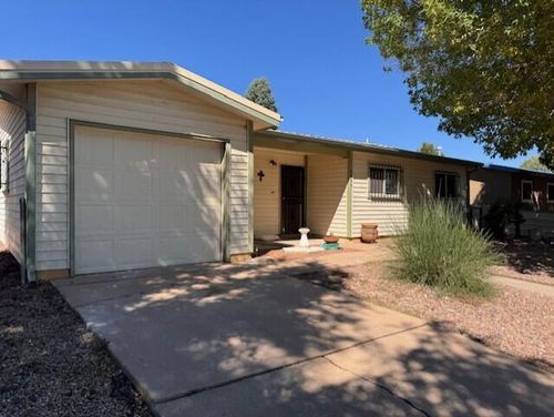2409 Calle Bonita, Las Vegas, NM, 87701-4805 | Card Image