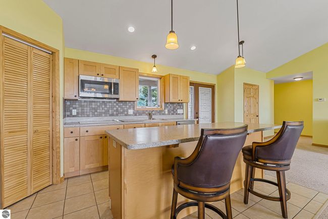 21495 Us Highway 23 N, House other with 2 bedrooms, 2 bathrooms and null parking in Millersburg MI | Image 33