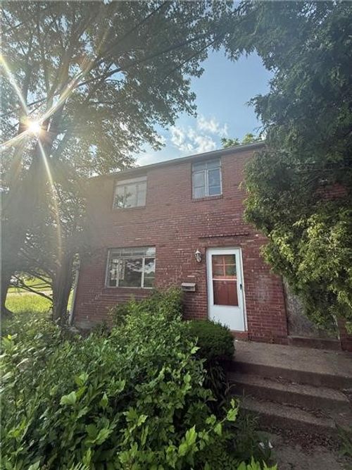 2701 Lincoln Ave, Clairton, PA, 15025-1193 | Card Image