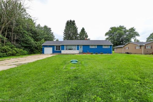 6781 Peck Road, Ravenna, OH, 44266 | Card Image