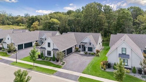 2334 Simply Living Ln, Hudson, WI, 54016-5701 | Card Image