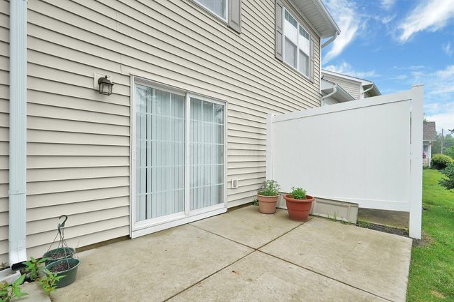 4899 Common Market Pl, Condo with 3 bedrooms, 3 bathrooms and null parking in Dublin OH | Image 28