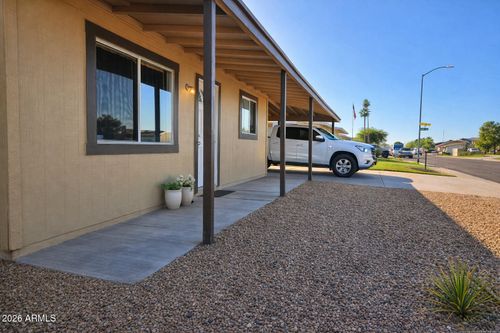 6011 W Nancy Rd, Glendale, AZ, 85306-2333 | Card Image