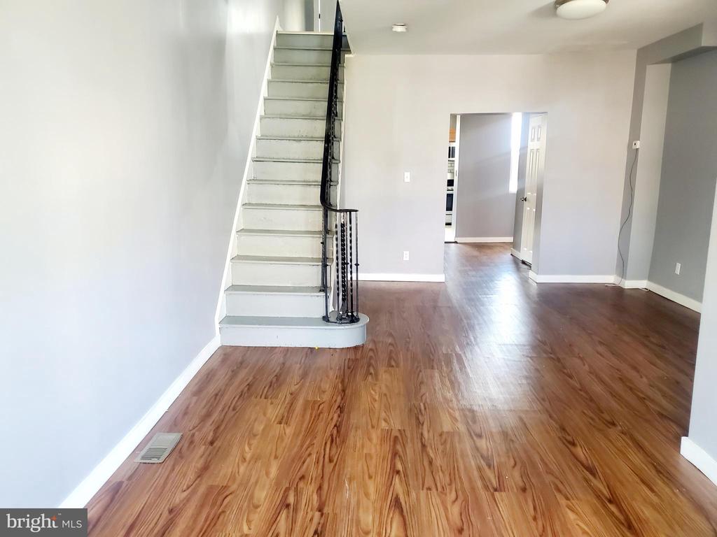 Tampa St, Philadelphia, PA 19120