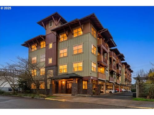 101-400 Ne 100th Ave, Portland, OR, 97220-4683 | Card Image