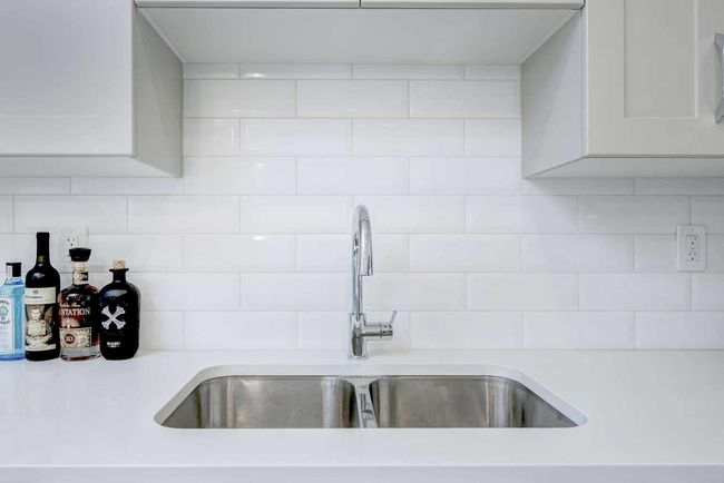 501 - 71 Shawnee Common Sw, Condo with 2 bedrooms, 2 bathrooms and 2 parking in Calgary AB | Image 6