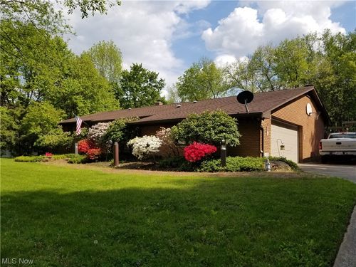 710 S Sheraton Drive, Coventry, OH, 44319 | Card Image