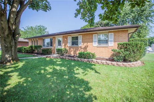 2064 Maryland Dr, Xenia, OH, 45385-4628 | Card Image
