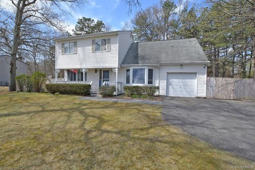 78 N Bicycle Path, Selden, NY, 11784-2242 | Card Image
