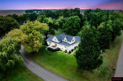 8667 450th Ave, Blue Earth, MN, 56013-7805 | Card Image