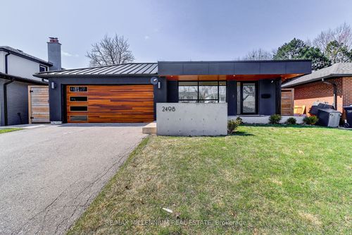 2498 Frankfield Rd, Mississauga, ON, L5K2A6 | Card Image