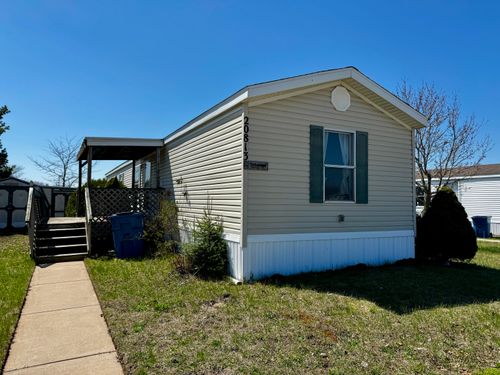 214-20813 Grandville Rd, Big Rapids, MI, 49307-8842 | Card Image