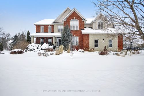 13 Beechgrove Gdns, Stittsville, ON, K2S1W5 | Card Image