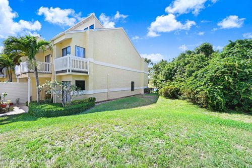 7-330 Lofts Drive, Melbourne, FL, 32940 | Card Image