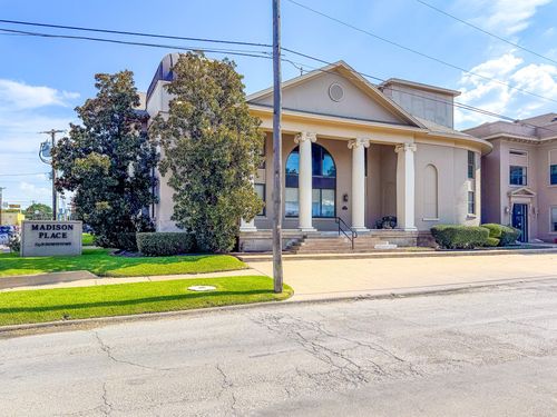 unit-305-603 W 6th Ave, Corsicana, TX, 75110-5135 | Card Image