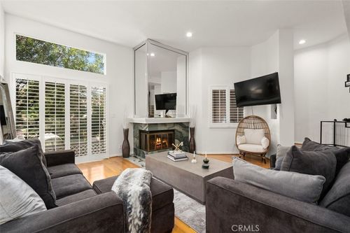 46-18730 Hatteras St, Tarzana, CA, 91356 | Card Image