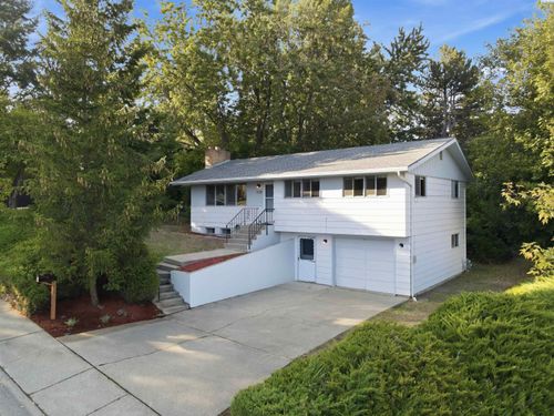 220 Nw Timothy St, Pullman, WA, 99163-3415 | Card Image