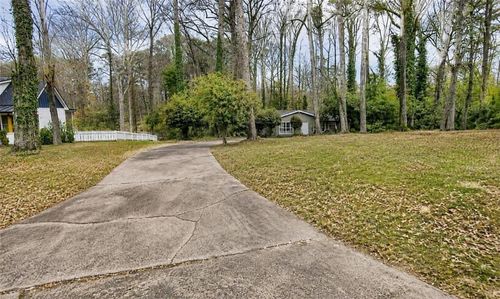 1900 Harts Mill Rd Ne, atlanta, GA, 30341-1739 | Card Image