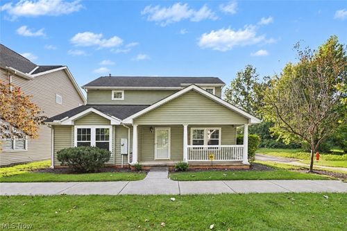 4982 Penny Ln, North Olmsted, OH, 44070-5416 | Card Image