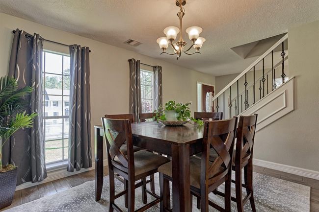 24203 Creekview Dr, House other with 4 bedrooms, 3 bathrooms and 2 parking in Spring TX | Image 8