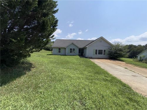 135 Windhaven Pl, Mount Airy, GA, 30563-2105 | Card Image