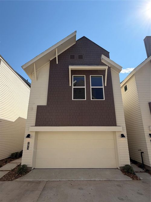 e-879 Rachel ST Rachel St, Houston, TX, 77091-4175 | Card Image