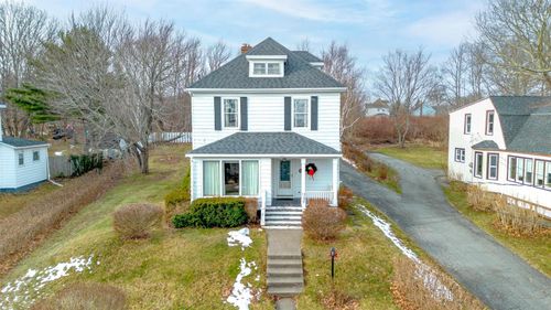 20 Brown Street, Sydney Mines, NS, B1V1E8 | Card Image