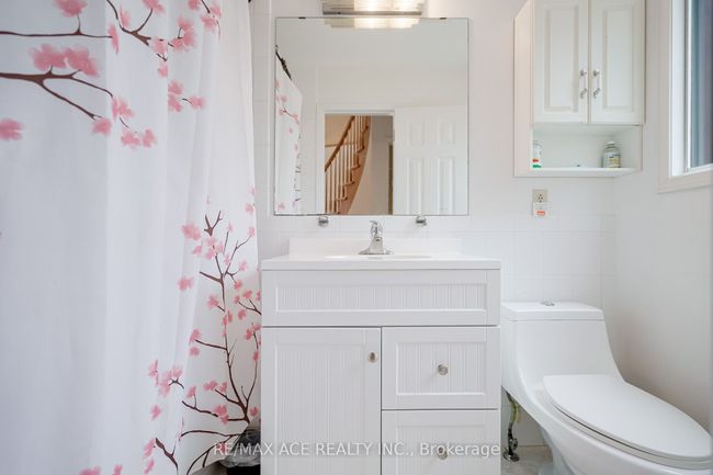 28 Wilkins Dr, House other with 6 bedrooms, 3 bathrooms and 4 parking in Kitchener ON | Image 19