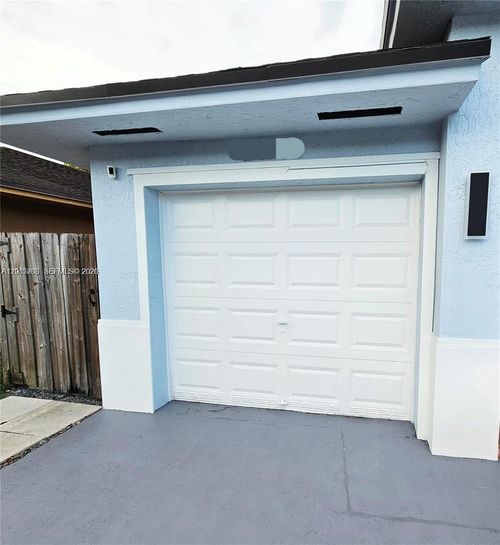 eff-20100 Nw 37th Ct, Miami Gardens, FL, 33055-1435 | Card Image
