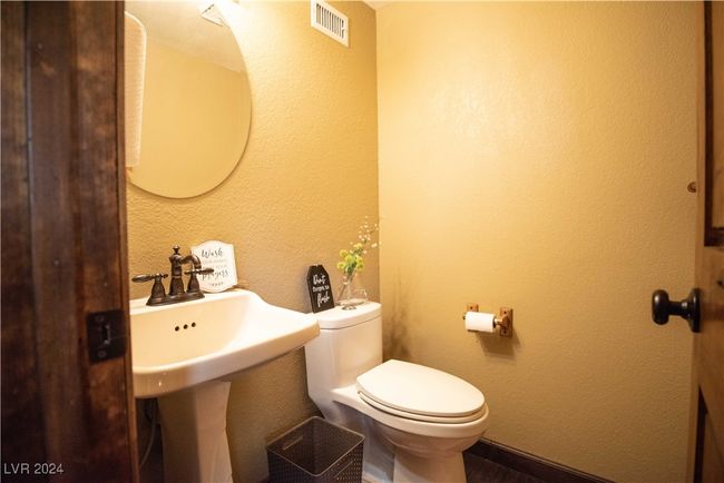 Living Area Half Bath | Image 46