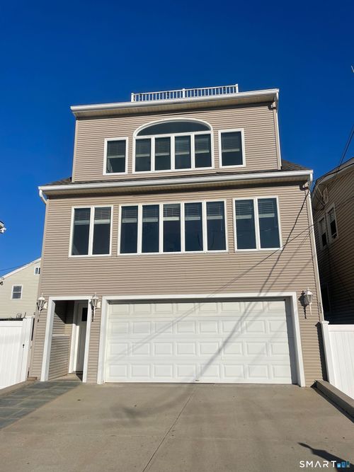 283 Cosey Beach Ave, East Haven, CT, 06512-4607 | Card Image