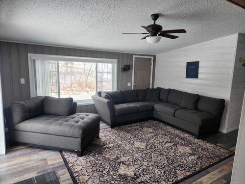 6364 Lee Dr, Caseville, MI, 48725-9549 | Card Image