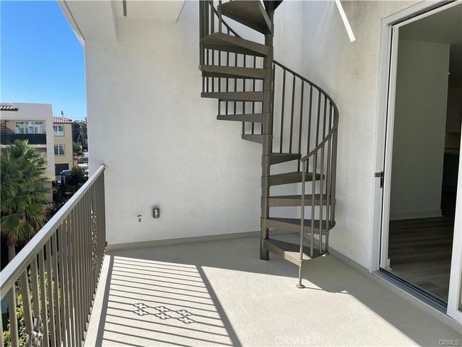 3327 Doheny Pl, Townhouse with 3 bedrooms, 2 bathrooms and 2 parking in Capistrano Beach CA | Image 8