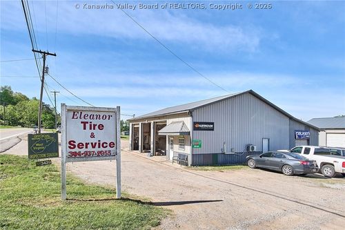 33182 Charleston Road, Leon, WV, 25123 | Card Image